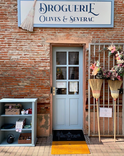 Droguerie Olives Severac, Quincaillerie à Grenade